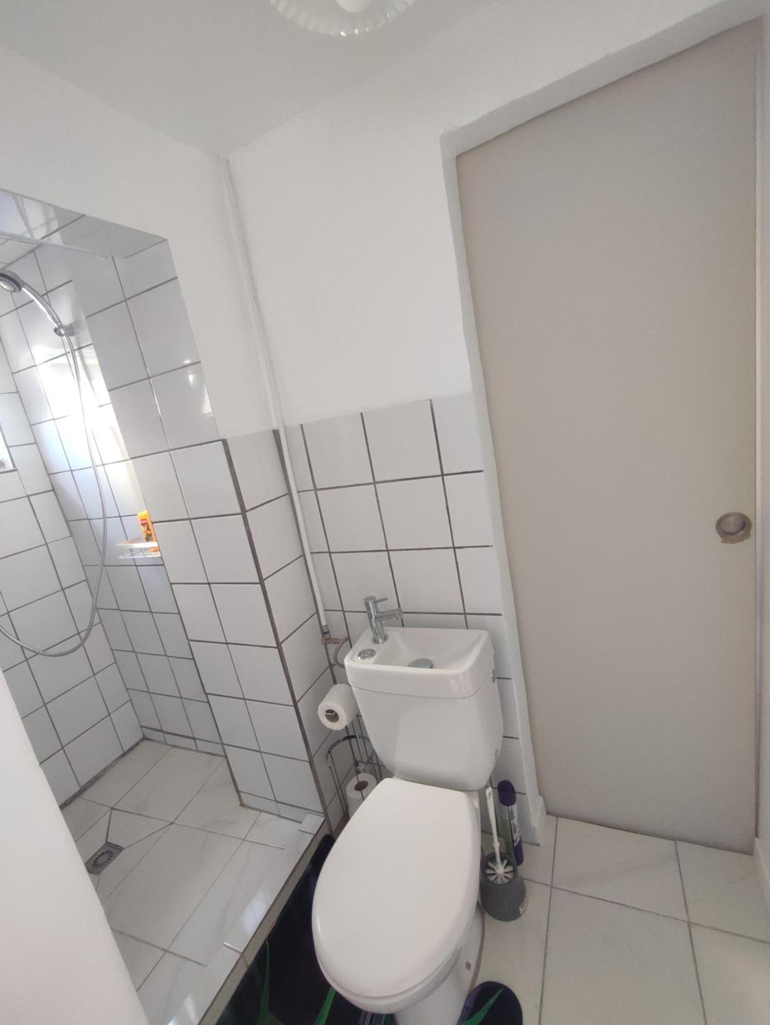 Apartamento Petit F2 Meuble Independant Limay Exterior foto